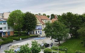Marco Apartment 8